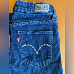 LEVI'S Mid Rise Skinny Silver Tag Womens 6 28x32 Dark Denim Blue